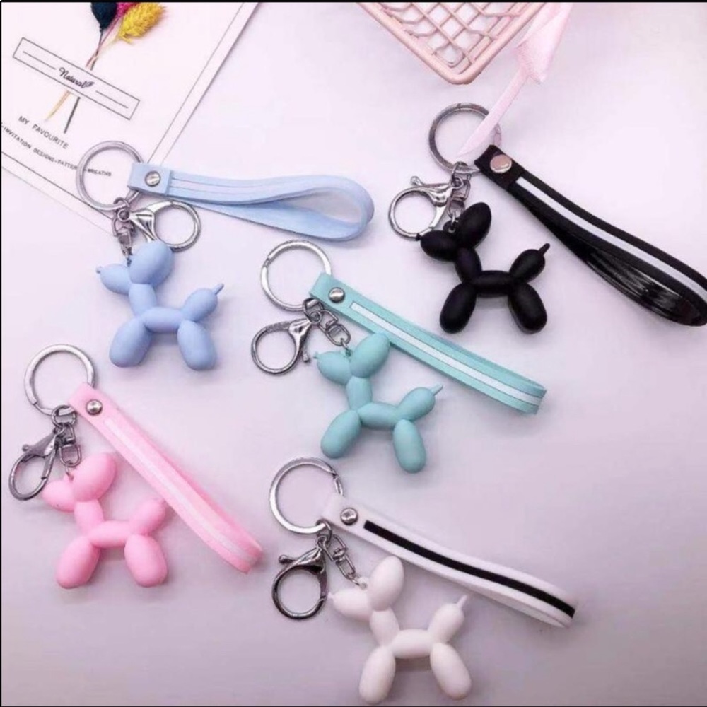 Jeff Koons Balloon Dog Keychain BUNDLE
